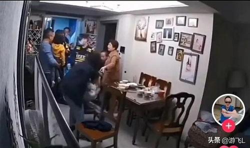 国外爆料南京打人视频,国外爆料视频揭露惊人一幕  第3张